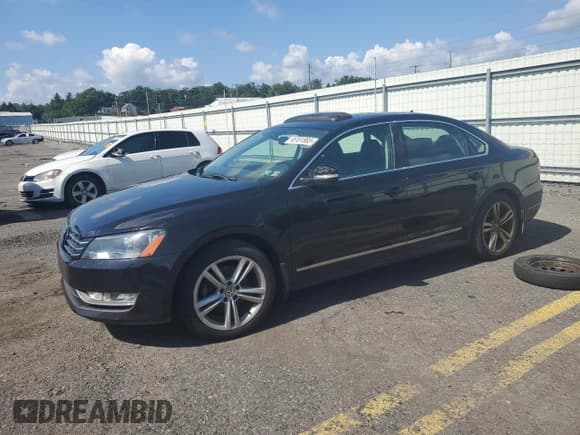 ✅ 2015 Volkswagen Passat SEL Premium • VIN: 1VWCT7A32FC120814 • Lot: 65181865. Wystawiony na Copart z przebiegiem 237 031 mil. Bezpłatny archiwum sprzedaży aukcyjnych z USA i szczegółowy raport historii pojazdu na DreamBid. Zdjęcie 1.