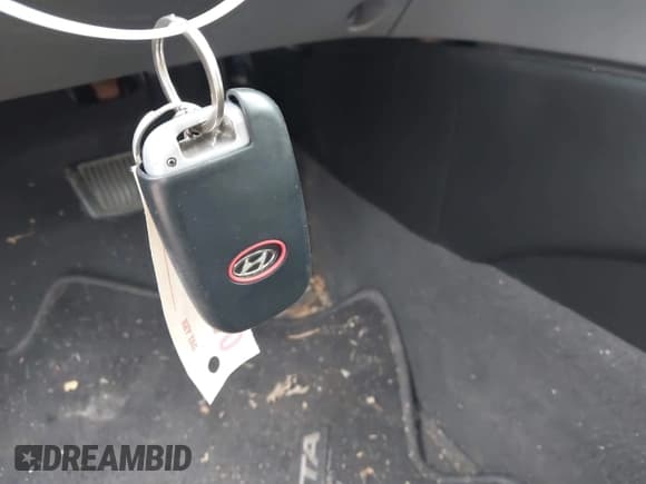 ✅ 2012 Hyundai Sonata SE • VIN: 5NPEC4AB8CH441662 • Лот: 43575168. Опубликован ранее на IAAI с пробегом 146 675 миль. Бесплатный доступ к архиву аукционных продаж из США и подробный отчёт об истории автомобиля на DreamBid. Изображение 11.