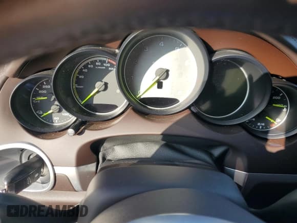 ✅ 2016 Porsche Cayenne S E-Hybrid • VIN: WP1AE2A22GLA16290 • Lot: 86316025. Listed on Copart with Not provided. Free auction sales archive from the USA and detailed vehicle history report at DreamBid. Image 9.