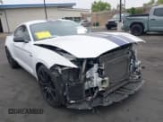 ✅ 2017 Ford Mustang Shelby GT350 • VIN: 1FA6P8JZ0H5520026 • Lot: 42338722. Wystawiony na IAAI z przebiegiem 57 070 mil. Bezpłatny archiwum sprzedaży aukcyjnych z USA i szczegółowy raport historii pojazdu na DreamBid. Zdjęcie 1.