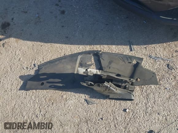 ✅ 2019 Acura RDX Advance • VIN: 5J8TC2H74KL038156 • Lot: 42013734. Wystawiony na IAAI z przebiegiem 83 304 mil. Bezpłatny archiwum sprzedaży aukcyjnych z USA i szczegółowy raport historii pojazdu na DreamBid. Zdjęcie 12.