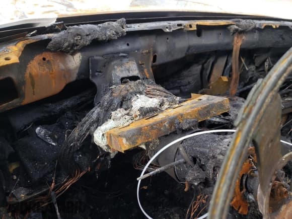 ✅ 1986 Buick Regal • VIN: 1G4GK4779GP450391 • Lot: 81891664. Listed on Copart with Not provided. Free auction sales archive from the USA and detailed vehicle history report at DreamBid. Image 9.