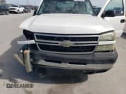 ✅ 2006 Chevrolet Silverado 2500HD Work Truck • VIN: 1GCHC23U56F170848 • Лот: 46299625. Опубликован ранее на Copart с пробегом 259 631 миль. Бесплатный доступ к архиву аукционных продаж из США и подробный отчёт об истории автомобиля на DreamBid. Изображение 11.