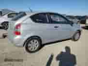 2008 Hyundai Accent GS с VIN KMHCM36C08U073616, выставлен на аукционе Copart как лот 78101524 с пробегом 82 979 миль миль и Чистый • Clean title. История ставок и продаж доступна на DreamBid. Изображение 3.