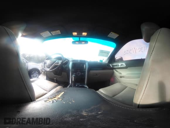 ✅ 2013 Ford Explorer Limited • VIN: 1FM5K8F84DGA59783 • Lot: 43241358. Wystawiony na IAAI z przebiegiem 192 789 mil. Bezpłatny archiwum sprzedaży aukcyjnych z USA i szczegółowy raport historii pojazdu na DreamBid. Zdjęcie 21.