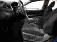 2019 Toyota Camry LE z VIN 4T1B11HK9KU223243, wystawiony jako Copart lot #86264145 z przebiegiem 120 090 mil mil oraz Szkoda całkowita • Salvage title. Historia ofert i sprzedaży dostępna na DreamBid. Obrazek 7.