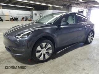 ✅ 2024 Tesla Model Y Long Range • VIN: 7SAYGDEE0RA287929 • Lot: 71931285. Wystawiony na Copart z przebiegiem 10 770 mil. Bezpłatny archiwum sprzedaży aukcyjnych z USA i szczegółowy raport historii pojazdu na DreamBid. Zdjęcie 1.