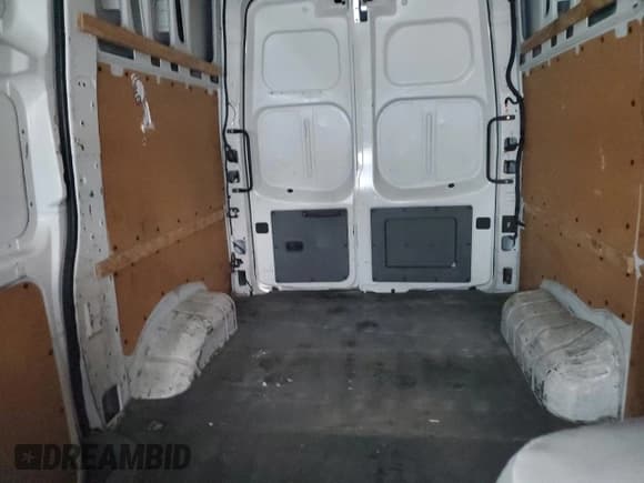 ✅ 2013 Nissan NV SV • VIN: 1N6BF0LY9DN106025 • Lot: 87444994. Listed on Copart with 150,725 mi. Free auction sales archive from the USA and detailed vehicle history report at DreamBid. Image 10.