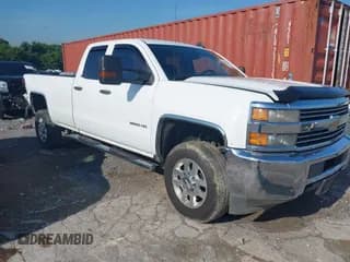 ✅ 2015 Chevrolet Silverado 2500HD Work Truck • VIN: 1GC2CUEG7FZ550975 • Lot: 42764202. Wystawiony na IAAI z przebiegiem 364 668 mil. Bezpłatny archiwum sprzedaży aukcyjnych z USA i szczegółowy raport historii pojazdu na DreamBid. Zdjęcie 1.