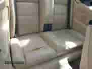 1992 BMW 3 Series с VIN WBABB2311NEC29932, выставлен на аукционе IAAI как лот 43605320 с пробегом 133 331 миль миль и . История ставок и продаж доступна на DreamBid. Изображение 8.