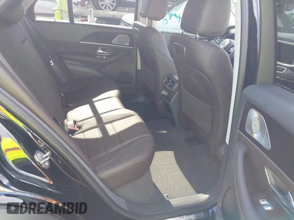 ✅ 2020 Mercedes-Benz GLE 350 • VIN: 4JGFB4KB4LA047648 • Lot: 42198106. Listed on IAAI with 53,148 mi. Free auction sales archive from the USA and detailed vehicle history report at DreamBid. Image 8.