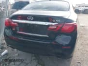 ✅ 2017 Infiniti Q70 3.7 • VIN: JN1BY1PR6HM210363 • Лот: 41578525. Опубликован ранее на IAAI с пробегом 111 792 миль. Бесплатный доступ к архиву аукционных продаж из США и подробный отчёт об истории автомобиля на DreamBid. Изображение 16.