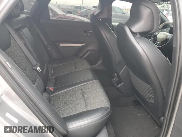 ✅ 2025 Kia K4 GT-Line • VIN: 3KPFW4DE3SE103087 • Lot: 92528465. Wystawiony na Copart z przebiegiem 43 557 mil. Bezpłatny archiwum sprzedaży aukcyjnych z USA i szczegółowy raport historii pojazdu na DreamBid. Zdjęcie 10.