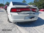 ✅ 2011 Dodge Charger SE • VIN: 2B3CL3CG0BH587220 • Lot: 43722361. Wystawiony na IAAI z przebiegiem 217 118 mil. Bezpłatny archiwum sprzedaży aukcyjnych z USA i szczegółowy raport historii pojazdu na DreamBid. Zdjęcie 6.