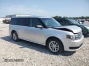 ✅ 2018 Ford Flex SE • VIN: 2FMGK5B82JBA03972 • Лот: 68288105. Опубликован ранее на Copart с пробегом 197 971 миль. Бесплатный доступ к архиву аукционных продаж из США и подробный отчёт об истории автомобиля на DreamBid. Изображение 4.