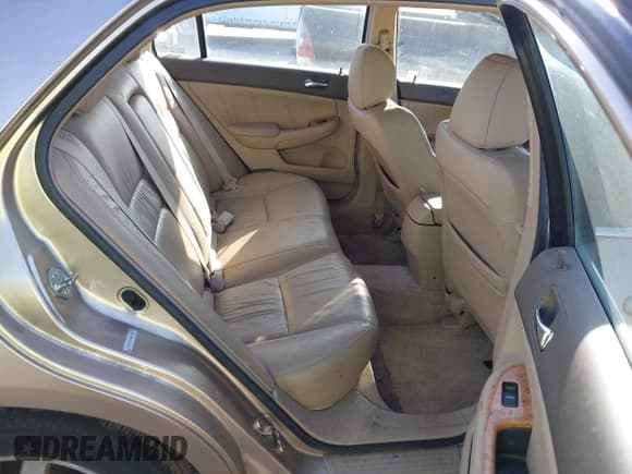 ✅ 2004 Honda Accord EX • VIN: 1HGCM66514A022968 • Lot: 43364141. Listed on IAAI with 114,701 mi. Free auction sales archive from the USA and detailed vehicle history report at DreamBid. Image 8.