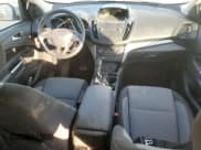 ✅ 2018 Ford Escape SE • VIN: 1FMCU9GD4JUB59107 • Lot: 91353235. Wystawiony na Copart z przebiegiem 43 529 mil. Bezpłatny archiwum sprzedaży aukcyjnych z USA i szczegółowy raport historii pojazdu na DreamBid. Zdjęcie 8.