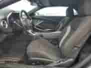 2019 Chevrolet Camaro 1LT с VIN 1G1FB3DX7K0122301, выставлен на аукционе Copart как лот 67852665 с пробегом 69 346 миль миль и Списание • Salvage title. История ставок и продаж доступна на DreamBid. Изображение 7.