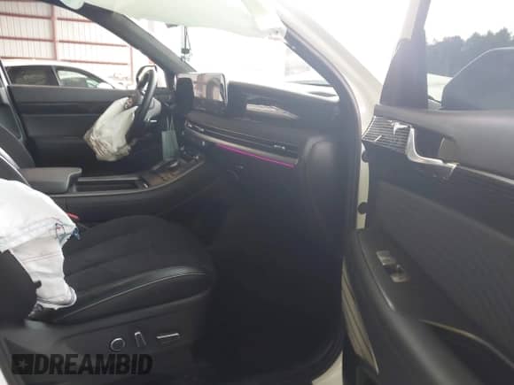 2024 Hyundai Palisade Calligraphy with VIN KM8R7DGEXRU707572, listed as a IAAI auction lot 43087035 with 15,527 mi miles and . Bid and sale history available at DreamBid. Image 5.