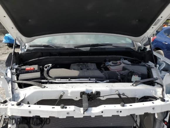 ✅ 2024 Chevrolet Silverado 1500 Custom • VIN: 1GCPABEK5RZ167674 • Лот: 65393665. Опубликован ранее на Copart с пробегом 6 556 миль. Бесплатный доступ к архиву аукционных продаж из США и подробный отчёт об истории автомобиля на DreamBid. Изображение 11.