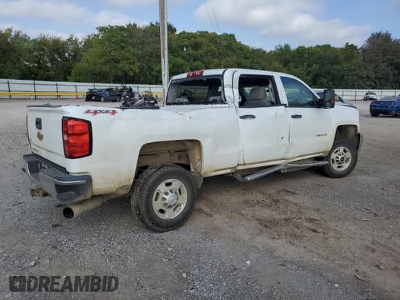 ✅ 2016 Chevrolet Silverado 2500HD Work Truck • VIN: 1GC1KUE83GF150177 • Лот: 84559185. Опубликован ранее на Copart с пробегом 297 503 миль. Бесплатный доступ к архиву аукционных продаж из США и подробный отчёт об истории автомобиля на DreamBid. Изображение 3.