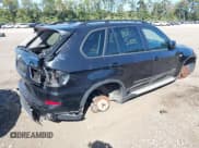 ✅ 2011 BMW X5 35d • VIN: 5UXZW0C55BL656949 • Lot: 43269228. Listed on IAAI with Not provided. Free auction sales archive from the USA and detailed vehicle history report at DreamBid. Image 4.