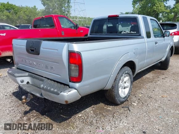 ✅ 2001 Nissan Frontier XE • VIN: 1N6DD26SX1C333734 • Lot: 42376797. Listed on IAAI with 148,577 mi. Free auction sales archive from the USA and detailed vehicle history report at DreamBid. Image 4.