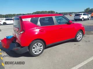 ✅ 2022 Kia Soul LX • VIN: KNDJ23AUXN7156479 • Лот: 43434755. Опубликован ранее на IAAI с пробегом 37 043 миль. Бесплатный доступ к архиву аукционных продаж из США и подробный отчёт об истории автомобиля на DreamBid. Изображение 4.