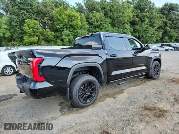 ✅ 2025 Toyota Tundra SR • VIN: 5TFLA5ABXSX045948 • Lot: 72038475. Listed on Copart with 2,929 mi. Free auction sales archive from the USA and detailed vehicle history report at DreamBid. Image 3.