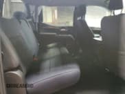 ✅ 2022 GMC Sierra 1500 SLE • VIN: 3GTUUBED1NG623689 • Лот: 67125815. Опубликован ранее на Copart с пробегом 22 962 миль. Бесплатный доступ к архиву аукционных продаж из США и подробный отчёт об истории автомобиля на DreamBid. Изображение 10.