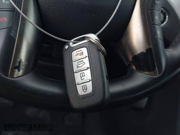 2013 Hyundai Azera с VIN KMHFG4JG2DA299267, выставлен на аукционе IAAI как лот 41320611 с пробегом 122 456 миль миль и . История ставок и продаж доступна на DreamBid. Изображение 11.