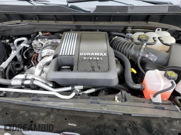 ✅ 2025 Chevrolet Silverado 1500 High Country • VIN: 1GCUKJE89SZ161560 • Lot: 85672395. Listed on Copart with 9,390 mi. Free auction sales archive from the USA and detailed vehicle history report at DreamBid. Image 11.