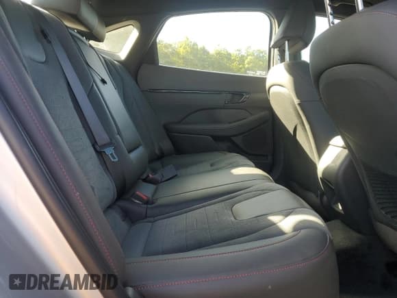 ✅ 2024 Hyundai Sonata N Line • VIN: KMHL54JC7RA391102 • Lot: 81656805. Listed on Copart with 15,541 mi. Free auction sales archive from the USA and detailed vehicle history report at DreamBid. Image 10.