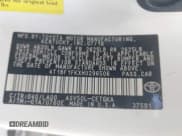 ✅ 2017 Toyota Camry XLE • VIN: 4T1BF1FKXHU296506 • Lot: 42591383. Wystawiony na IAAI z przebiegiem 82 114 mil. Bezpłatny archiwum sprzedaży aukcyjnych z USA i szczegółowy raport historii pojazdu na DreamBid. Zdjęcie 9.