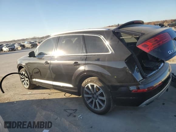 ✅ 2017 Audi Q7 Prestige • VIN: WA1VAAF71HD022620 • Лот: 93537845. Опубликован ранее на Copart с пробегом 78 563 миль. Бесплатный доступ к архиву аукционных продаж из США и подробный отчёт об истории автомобиля на DreamBid. Изображение 2.