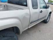 ✅ 2004 Chevrolet Colorado LS Z71 • VIN: 1GCDT196648106644 • Lot: 42289279. Listed on IAAI with 261,325 mi. Free auction sales archive from the USA and detailed vehicle history report at DreamBid. Image 6.