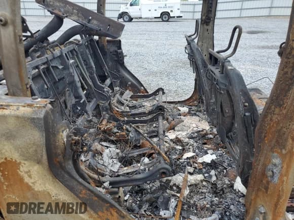 ✅ 2023 Jeep Gladiator Willys • VIN: 1C6HJTAG7PL577430 • Lot: 66925215. Wystawiony na Copart z przebiegiem Nie podano. Bezpłatny archiwum sprzedaży aukcyjnych z USA i szczegółowy raport historii pojazdu na DreamBid. Zdjęcie 10.