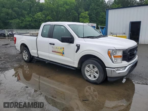 ✅ 2022 Ford F-150 XL • VIN: 1FTEX1CB6NKF15732 • Lot: 55692455. Listed on Copart with 52,683 mi. Free auction sales archive from the USA and detailed vehicle history report at DreamBid. Image 4.