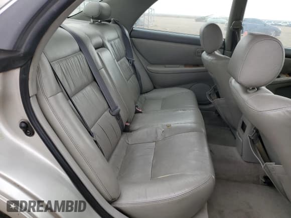 ✅ 1998 Lexus ES 300 • VIN: JT8BF28G1W0137766 • Lot: 44849085. Listed on Copart with 216,101 mi. Free auction sales archive from the USA and detailed vehicle history report at DreamBid. Image 10.