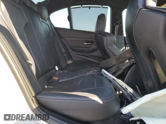 ✅ 2018 BMW M3 • VIN: WBS8M9C51J5K98686 • Lot: 53210614. Listed on Copart with Not provided. Free auction sales archive from the USA and detailed vehicle history report at DreamBid. Image 10.