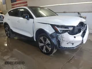 ✅ 2023 Volvo C40 Plus • VIN: YV4ED3GL3P2050382 • Lot: 64864514. Listed on Copart with 11,451 mi. Free auction sales archive from the USA and detailed vehicle history report at DreamBid. Image 4.