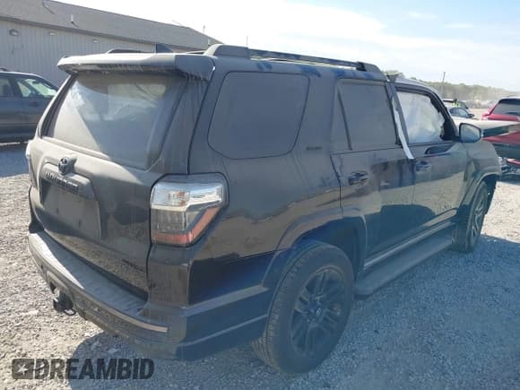 ✅ 2021 Toyota 4Runner Nightshade • VIN: JTEJU5JR5M5937420 • Lot: 43106000. Wystawiony na IAAI z przebiegiem 56 479 mil. Bezpłatny archiwum sprzedaży aukcyjnych z USA i szczegółowy raport historii pojazdu na DreamBid. Zdjęcie 4.