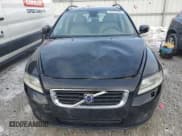 ✅ 2008 Volvo V50 2.4L • VIN: YV1MW382782421263 • Лот: 88403305. Опубликован ранее на Copart с пробегом Не указан. Бесплатный доступ к архиву аукционных продаж из США и подробный отчёт об истории автомобиля на DreamBid. Изображение 5.