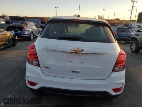 2018 Chevrolet Trax LS с VIN 3GNCJKSB2JL237296, выставлен на аукционе Copart как лот 87913505 с пробегом 52 340 миль миль и Списание • Salvage title. История ставок и продаж доступна на DreamBid. Изображение 6.