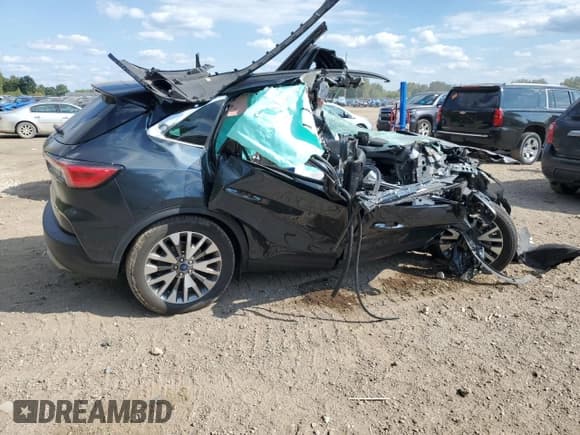 ✅ 2022 Ford Escape Titanium • VIN: 1FMCU9J90NUA98526 • Lot: 80322515. Listed on Copart with Not provided. Free auction sales archive from the USA and detailed vehicle history report at DreamBid. Image 3.