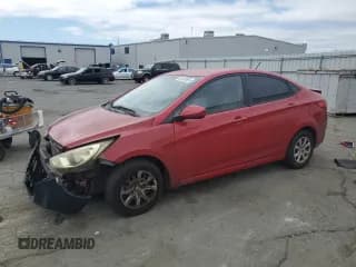 ✅ 2013 Hyundai Accent GLS • VIN: KMHCT4AE1DU538982 • Лот: 66430965. Опубликован ранее на Copart с пробегом 235 955 миль. Бесплатный доступ к архиву аукционных продаж из США и подробный отчёт об истории автомобиля на DreamBid. Изображение 1.