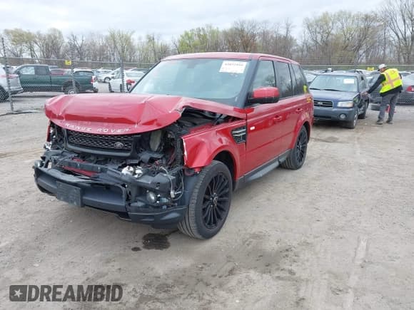 ✅ 2013 Land Rover Range Rover Sport HSE • VIN: SALSF2D40DA769848 • Lot: 42032959. Listed on IAAI with 144,204 mi. Free auction sales archive from the USA and detailed vehicle history report at DreamBid. Image 2.