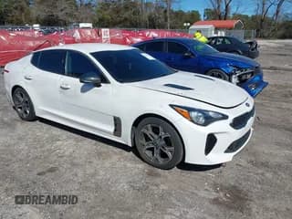 ✅ 2020 Kia Stinger GT-Line • VIN: KNAE15LA3L6081076 • Лот: 41649606. Опубликован ранее на IAAI с пробегом 7 800 миль. Бесплатный доступ к архиву аукционных продаж из США и подробный отчёт об истории автомобиля на DreamBid. Изображение 1.