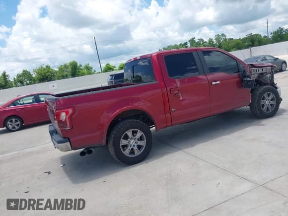 ✅ 2015 Ford F-150 XLT • VIN: 1FTEW1EG0FFA99005 • Lot: 42562881. Wystawiony na IAAI z przebiegiem 176 139 mil. Bezpłatny archiwum sprzedaży aukcyjnych z USA i szczegółowy raport historii pojazdu na DreamBid. Zdjęcie 4.