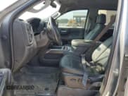 ✅ 2021 Chevrolet Silverado 1500 LT Trail Boss • VIN: 3GCPYFEL2MG175882 • Lot: 65164364. Wystawiony na Copart z przebiegiem 65 984 mil. Bezpłatny archiwum sprzedaży aukcyjnych z USA i szczegółowy raport historii pojazdu na DreamBid. Zdjęcie 7.